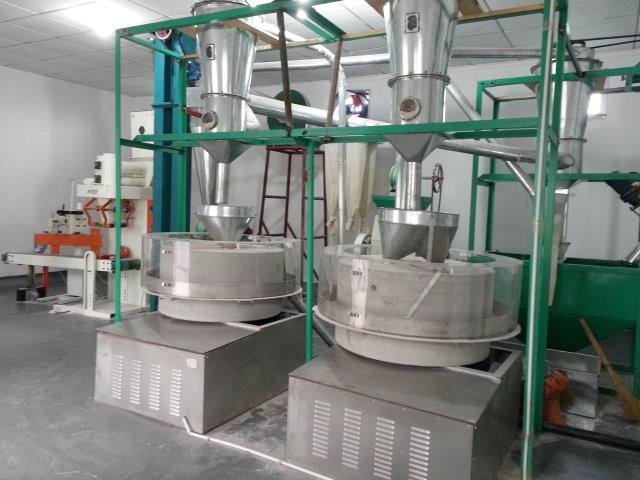 bug'doy uni machine.jpg wheat flour machine.jpg